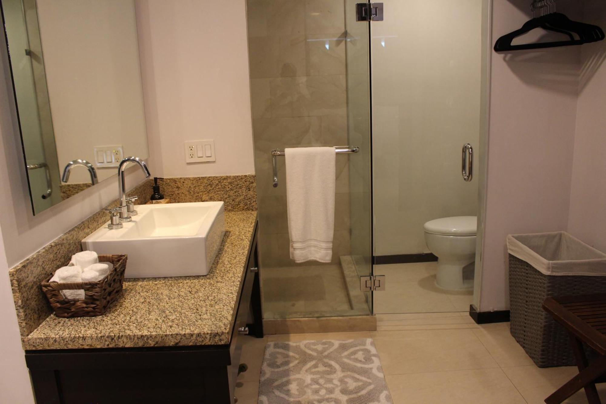 Peninsula Vallarta , Departamentos Piso 8 Y 10 Hacia El Mar Puerto Vallarta Exterior photo